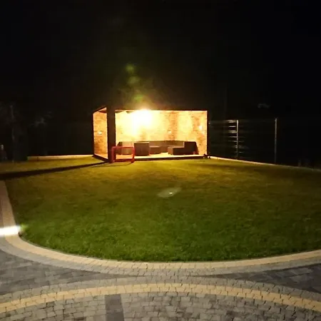 Miniresort Nuova 度假居